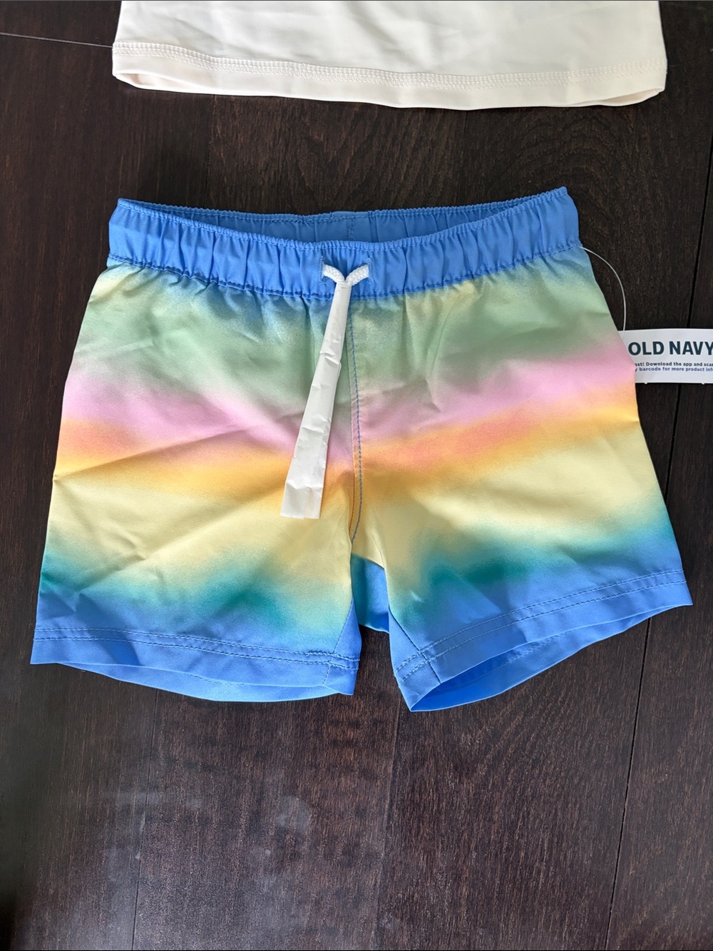 Old Navy Toddler Boys Aloha Rash Guard Swim Suit Set NWT Size 18-24M - Picture 5 of 6